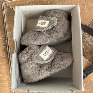 Ugg Bixbee Baby Fur Boots Booties Size 0/1 0-6 Months Charcoal Gray
